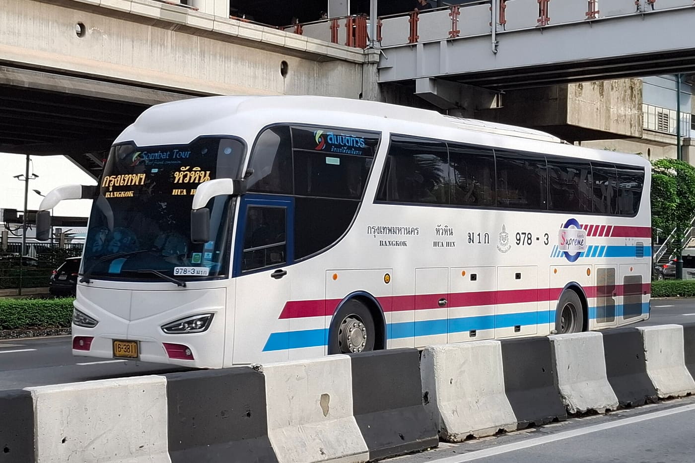 Badulla Owner Bus 28