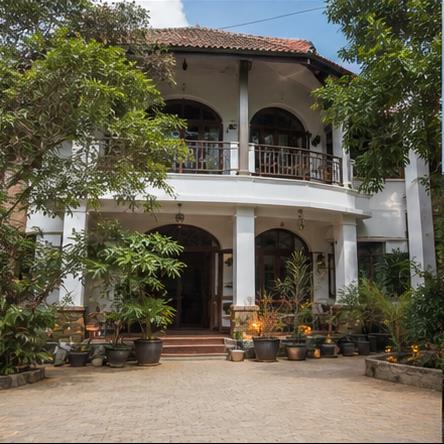 Kelaniya Temple Hotel